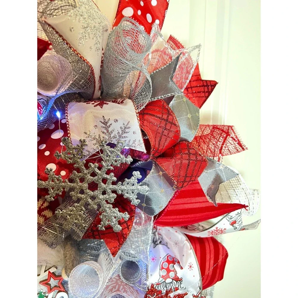 Handmade Christmas Gnome Holiday Ribbon Door Wreath 22 ins LED W39